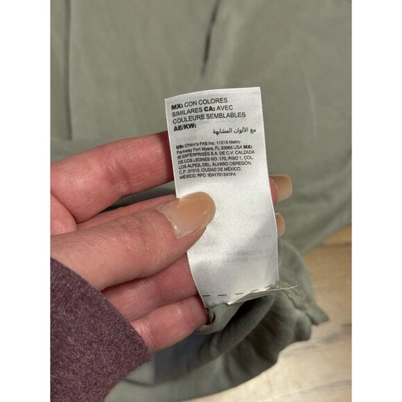 Chico's Size Small Women's Blouse Green Lightweight Career Modern Office City‎ - Picture 9 of 11